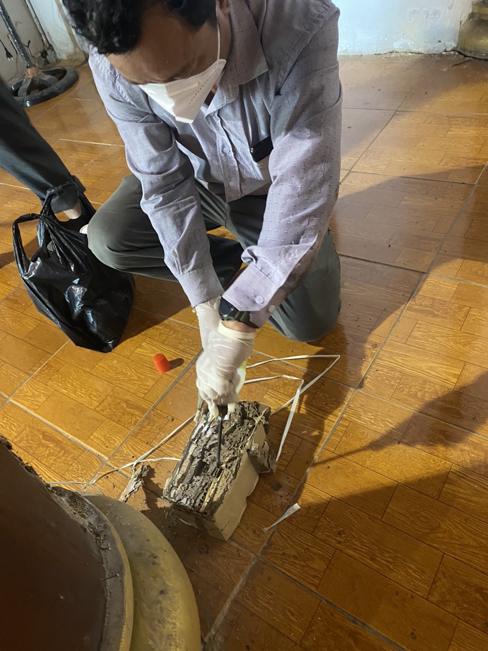 diệt mối tại mỏ cày