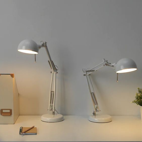 ĐÈN BÀN FORSÅ IKEA - TRẮNG