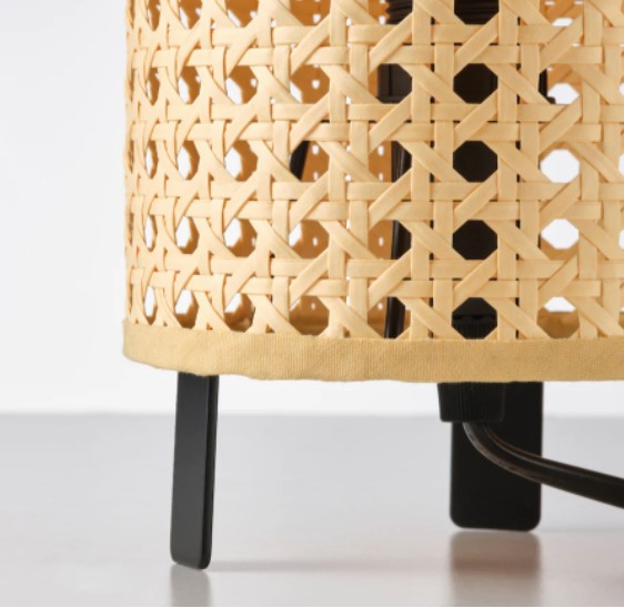 ĐÈN BÀN SAXHYTTAN IKEA - MÀU BE/ĐEN (26cm)