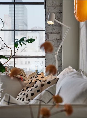 ĐÈN SÀN ĐỌC SÁCH NYMÅNE IKEA - TRẮNG