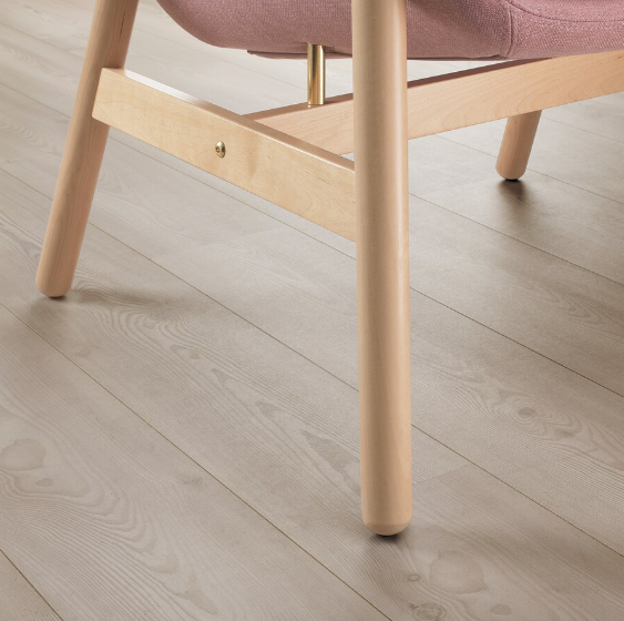 GHẾ BÀNH LƯNG CAO VEDBO IKEA - NÂU HỒNG NHẠT