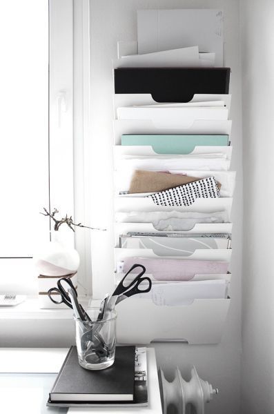 GIÁ CHIA TÀI LIỆU KVISSLE IKEA - TRẮNG