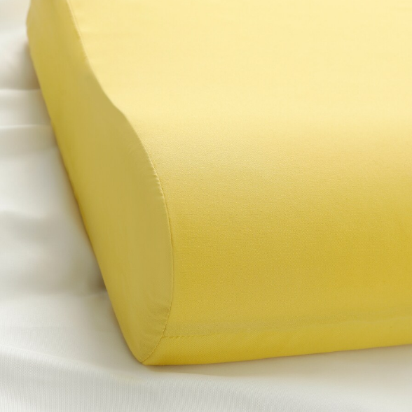 VỎ GỐI BRUKSVARA IKEA - VÀNG 33x50 cm