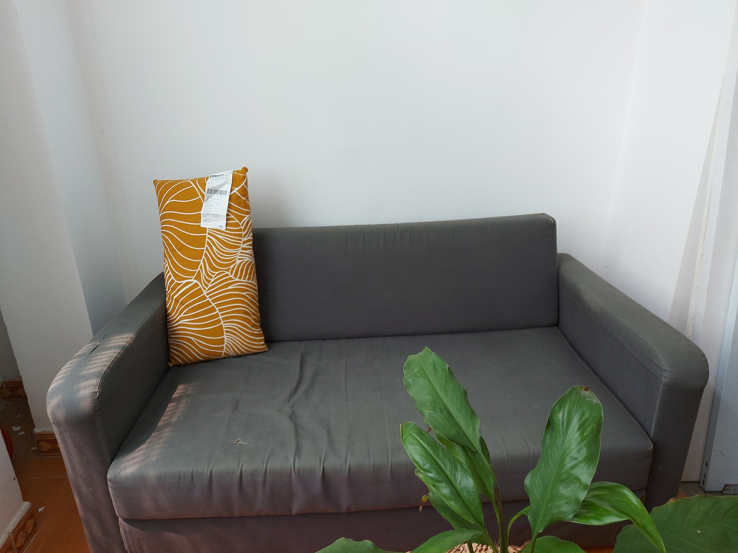 GỐI SVAMPMAL IKEA - VÀNG/TRẮNG 30x58 cm