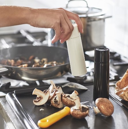 LỌ XAY GIA VỊ BARNASINNE IKEA - ĐEN / TRẮNG