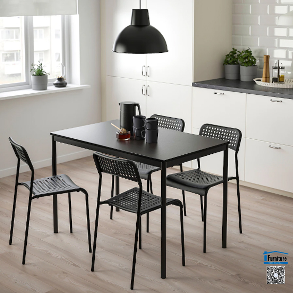 BỘ BÀN 4 GHẾ PHÒNG ĂN SANDSBERG / ADDE IKEA - ĐEN 110x67 cm
