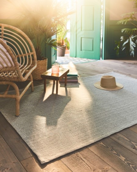 THẢM TIPHEDE IKEA - Màu vải dệt tự nhiên / đen (120x180 cm)