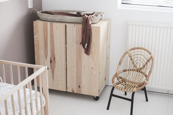 TỦ GỖ THÔNG IVAR IKEA