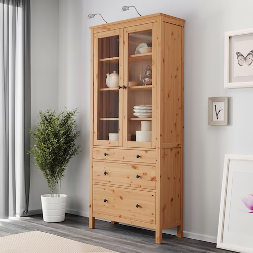 TỦ KÍNH 3 NGĂN KÉO HEMNES IKEA - NÂU 90x198 cm