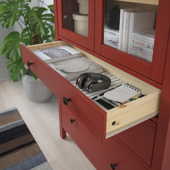 TỦ KÍNH 3 NGĂN KÉO HEMNES IKEA - ĐỎ NÂU 90x198 cm