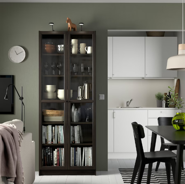 TỦ SÁCH CÓ CỬA KÍNH BILLY / OXBERG IKEA - NÂU SẪM 80x30x202 cm
