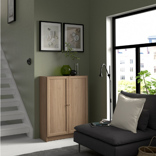TỦ SÁCH CÓ CỬA BILLY / OXBERG IKEA - NHUỘM SỒI 80x30x106 cm