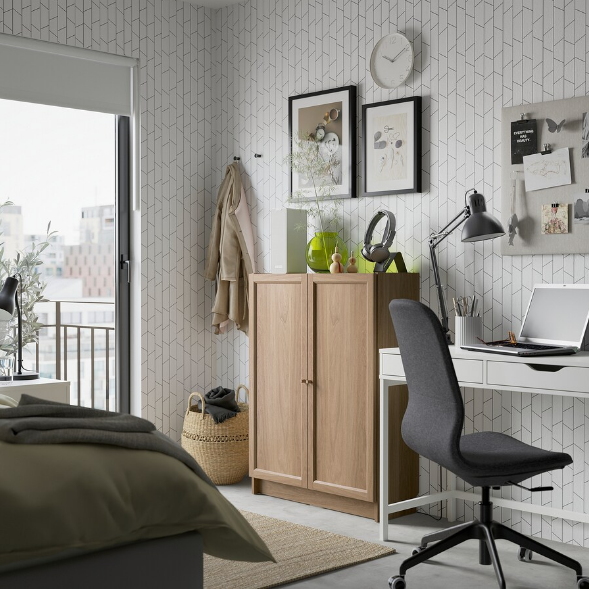 TỦ SÁCH CÓ CỬA BILLY / OXBERG IKEA - NHUỘM SỒI 80x30x106 cm