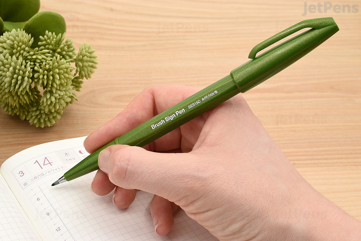 BÚT PENTEL FUDE TOUCH BRUSH SIGN PEN - NEW COLORS