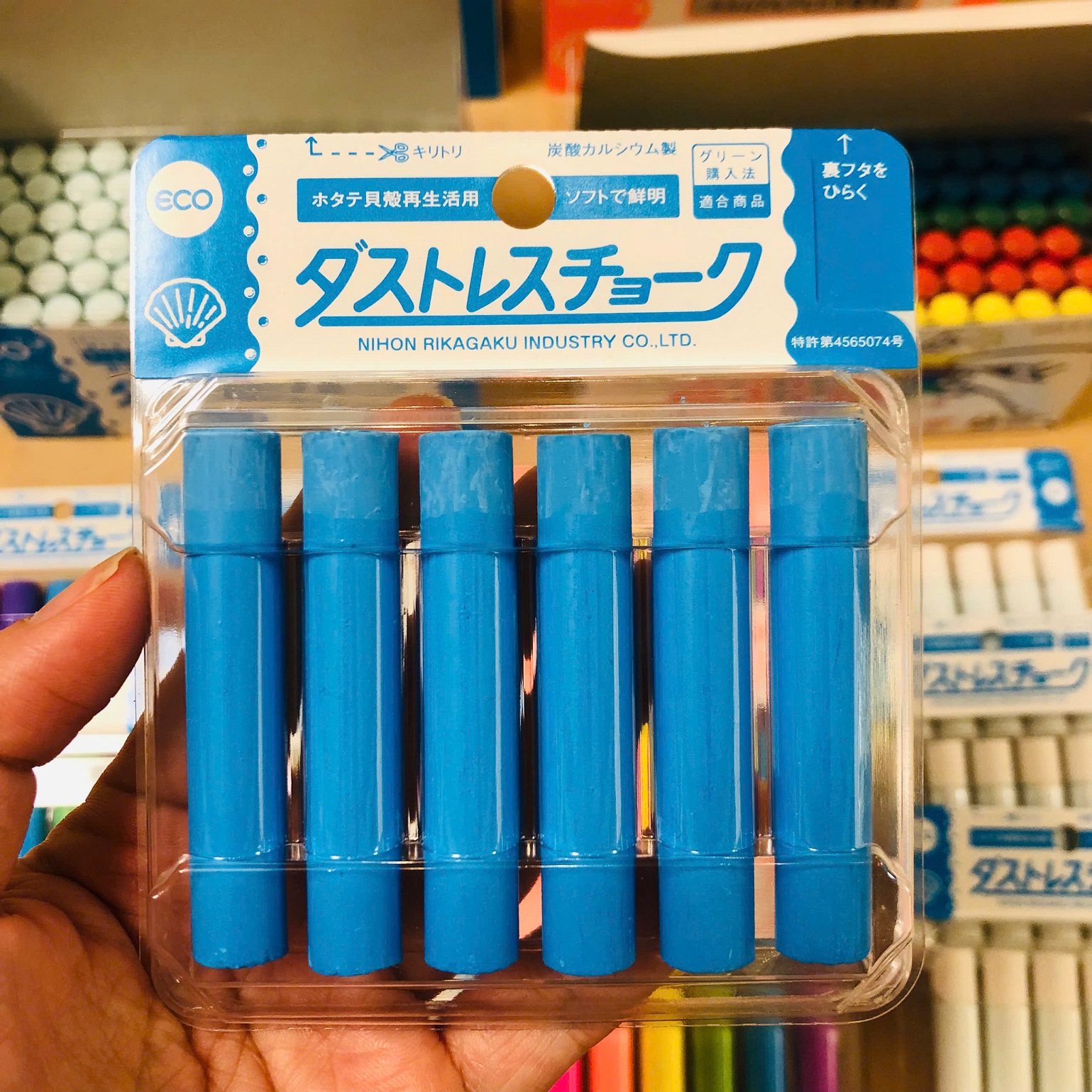 HỘP 6 VIÊN PHẤN KHÔNG BỤI NIHON RIKAGAKU DUSTLESS CHALK DCC-6