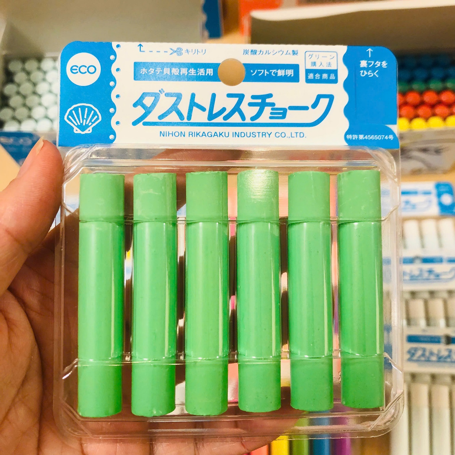 HỘP 6 VIÊN PHẤN KHÔNG BỤI NIHON RIKAGAKU DUSTLESS CHALK DCC-6