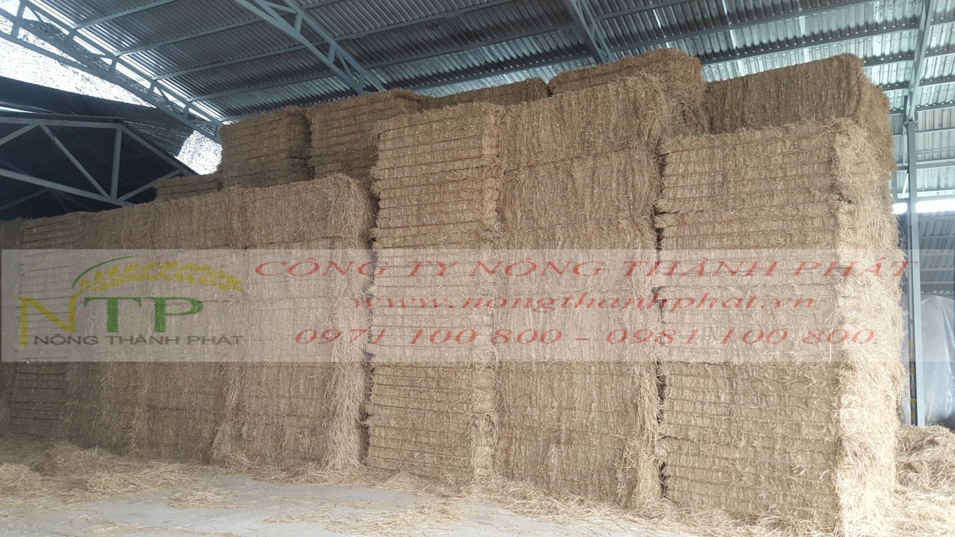 Rơm kiện vuông, rơm đóng bánh