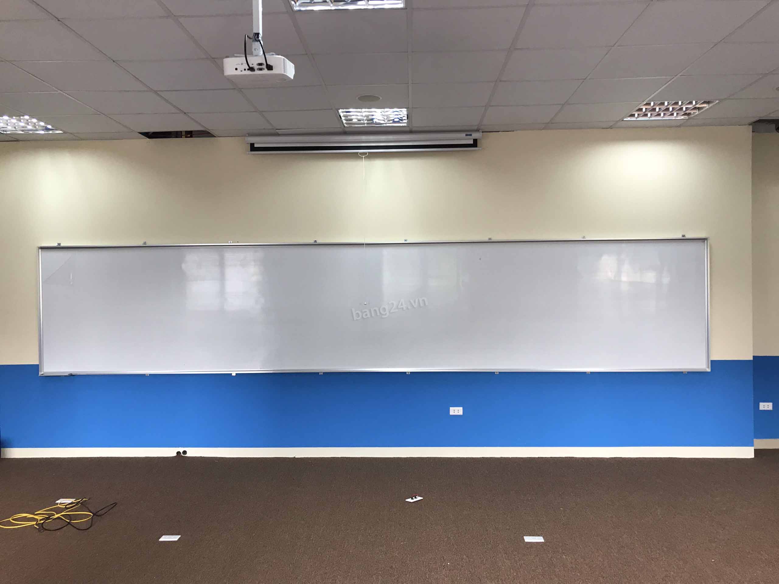 Hệ thống 15 bảng siêu dài - Vua Bảng thi công cho trường quốc tế Việt Úc