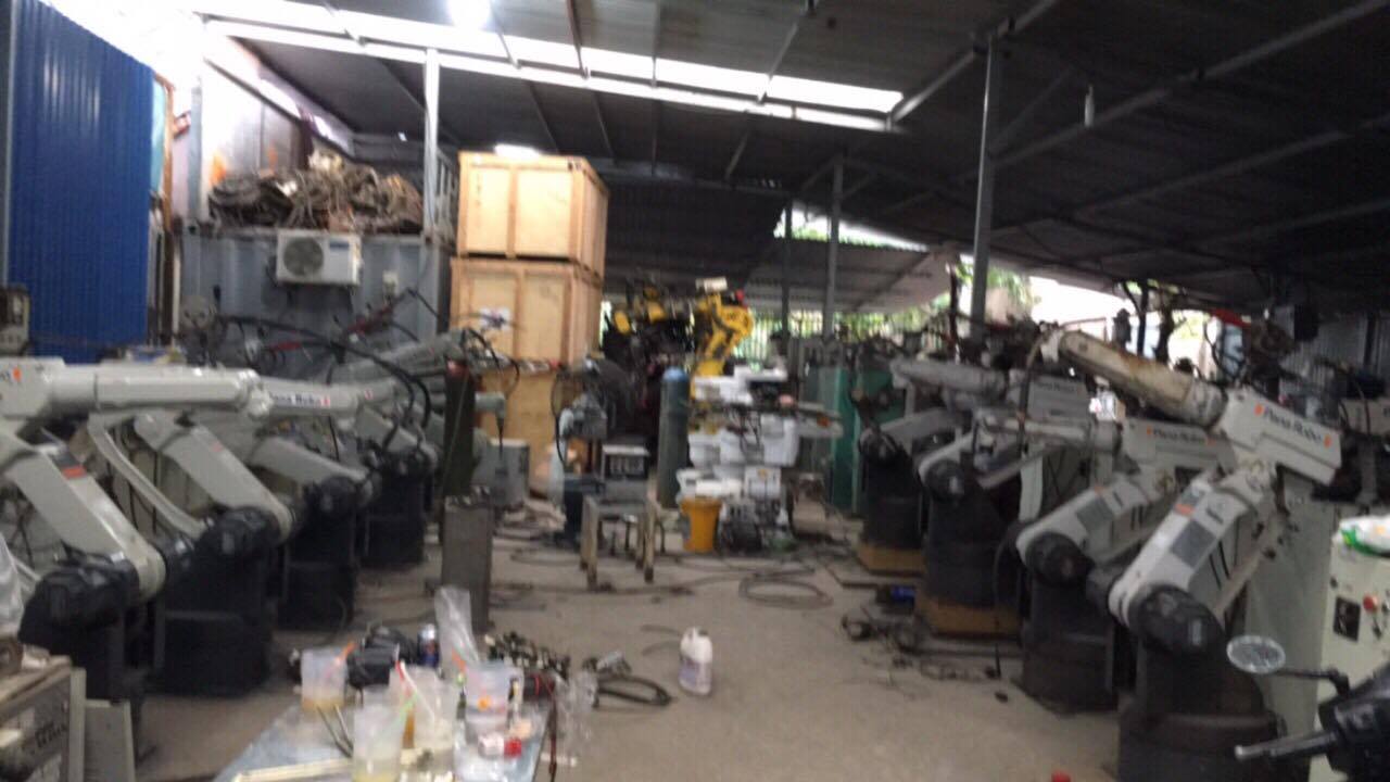 Nên lựa chọn robot hàn Panasonic hay OTC Daihen khi mua robot hàn Nhật bãi?