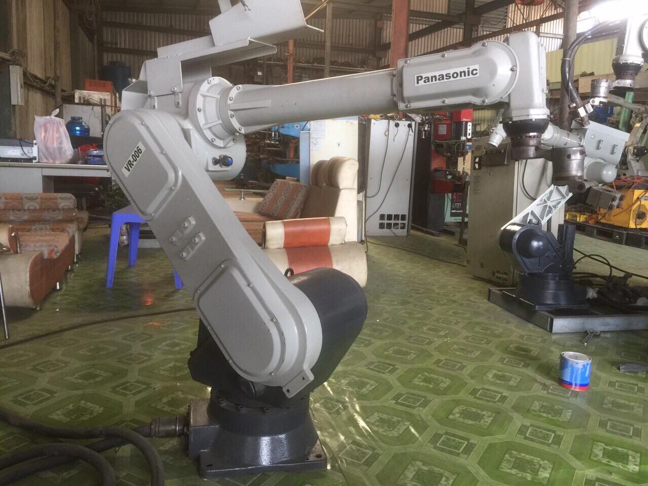 Những ưu điểm robot hàn