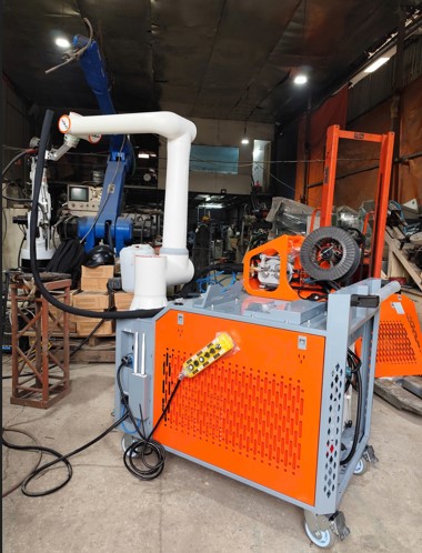 Khi nào nên sử dụng Cobot hàn thay vì chọn Robot hàn