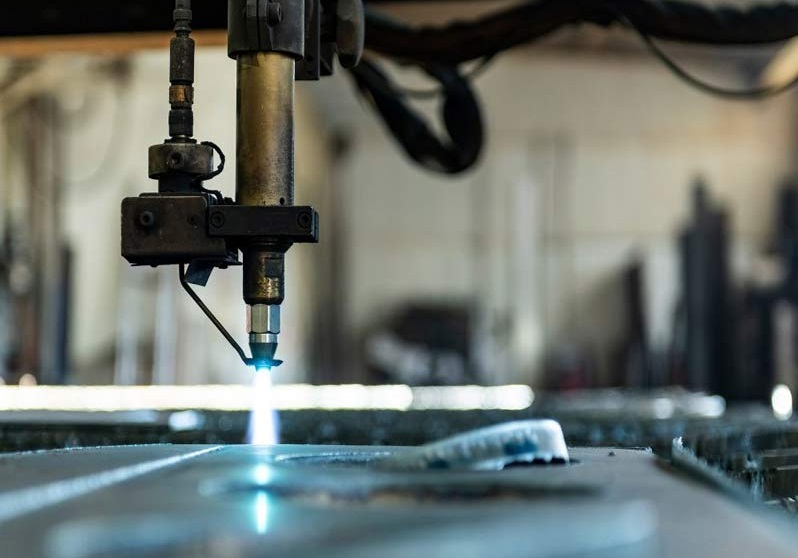 Ứng dụng của máy cắt CNC plasma trong các ngành công nghiệp