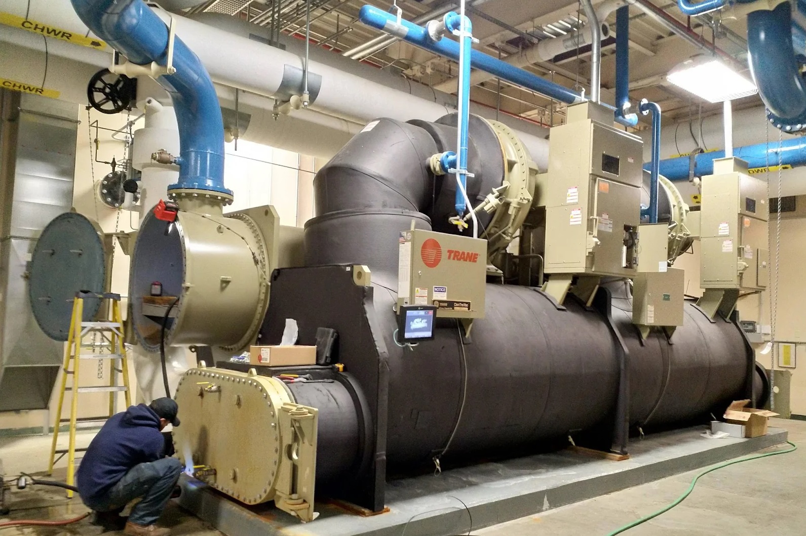 Việc bảo dưỡng Chiller định kỳ thường xuyên tại sao lại quan trọng?