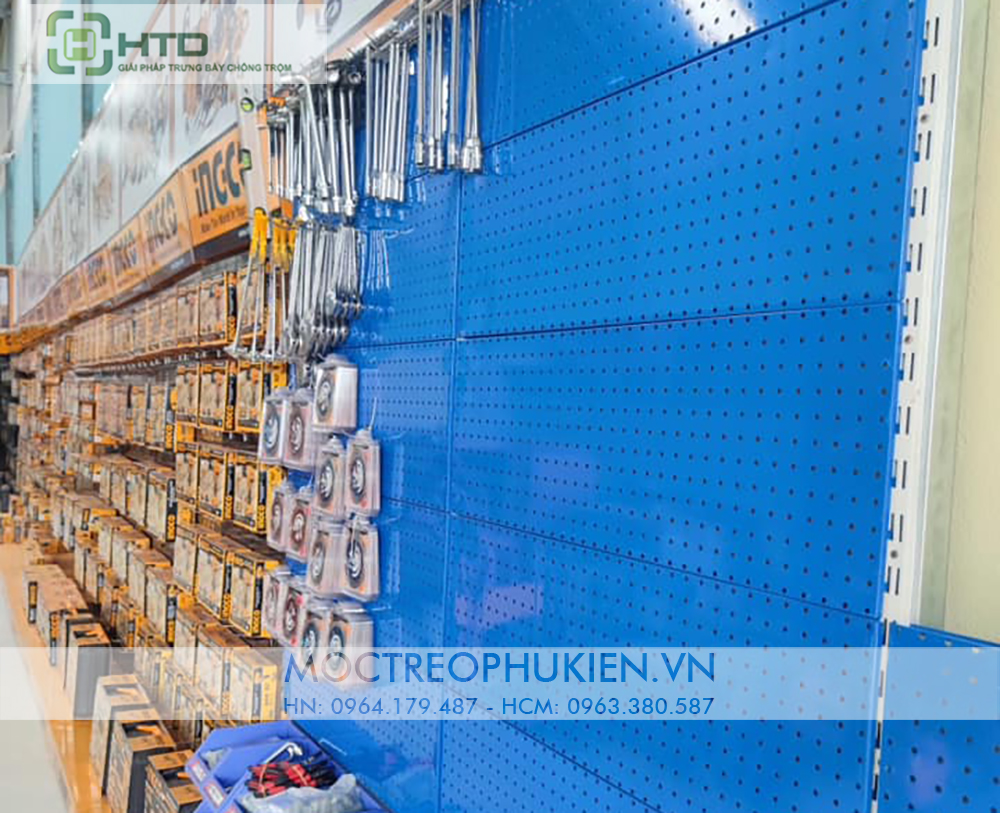 Những mẫu kệ treo phụ kiện siêu thị đang được sử dụng nhiều nhất hiện nay