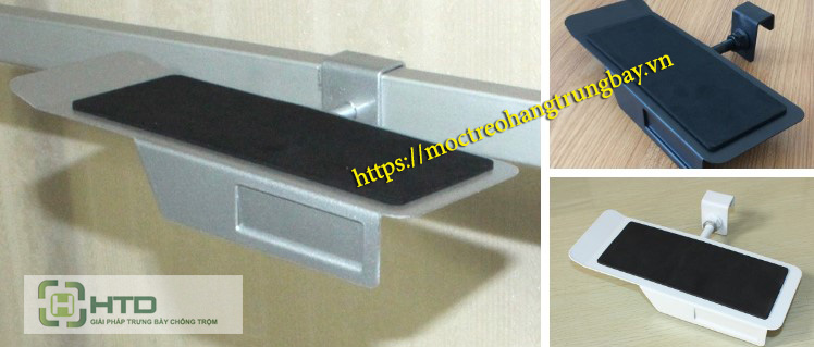 móc giày gắn vào thanh inox