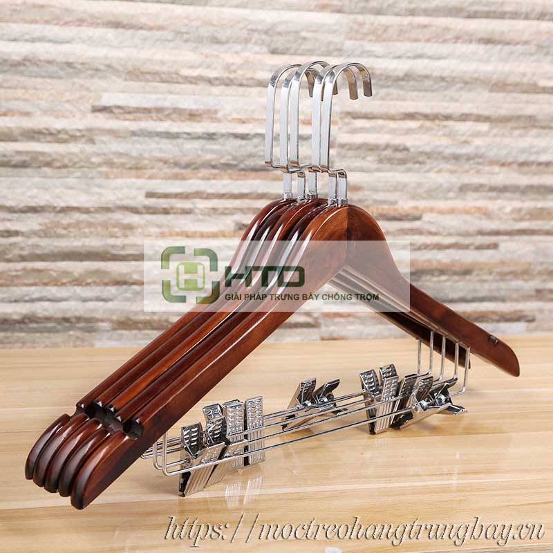 móc gỗ treo quần áo