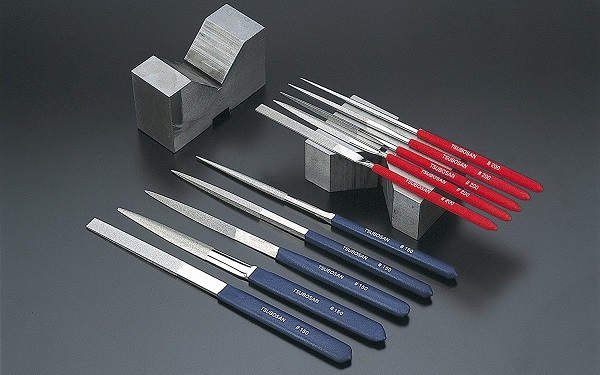 Tsubosan - thương hiệu dũa hàng đầu tại Nhật