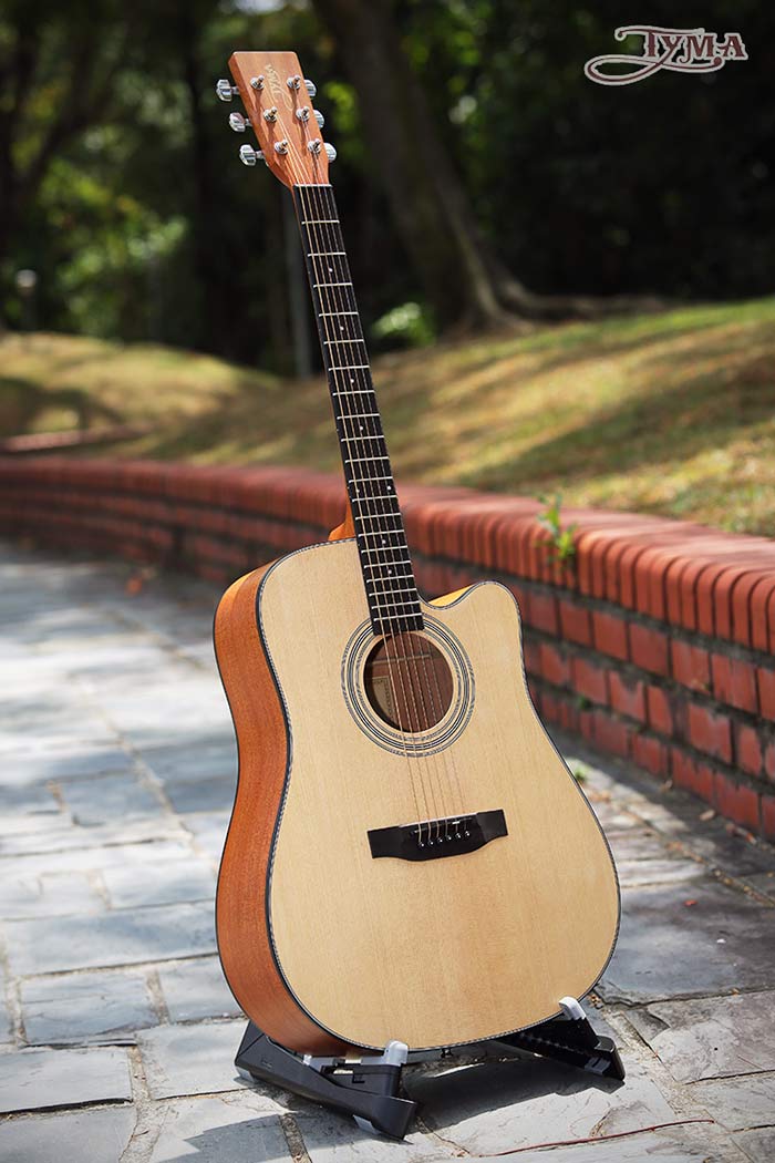 Đàn Guitar Acoustic Tyma HDC60