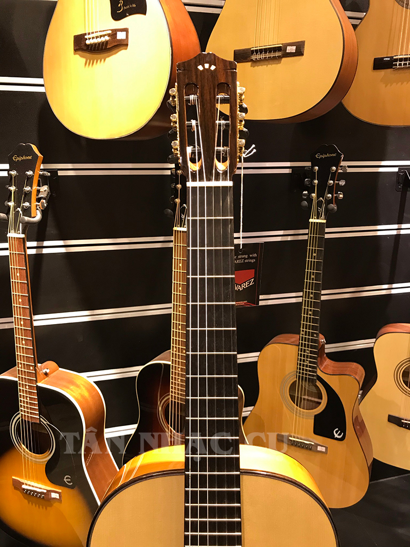 Đàn Guitar Classic Cordoba F7