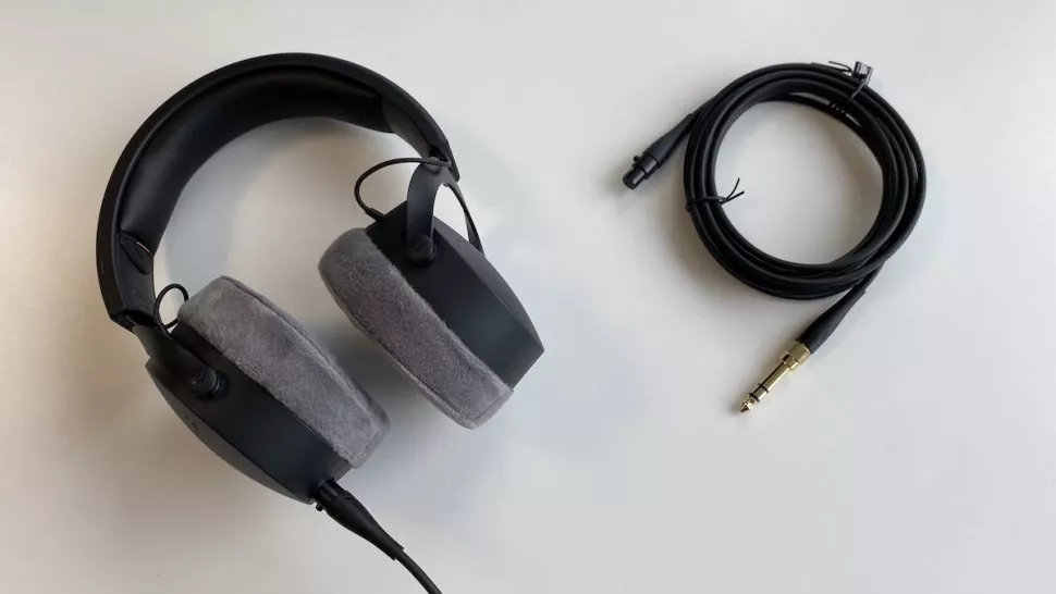 Beyerdynamic DT 700 PRO X