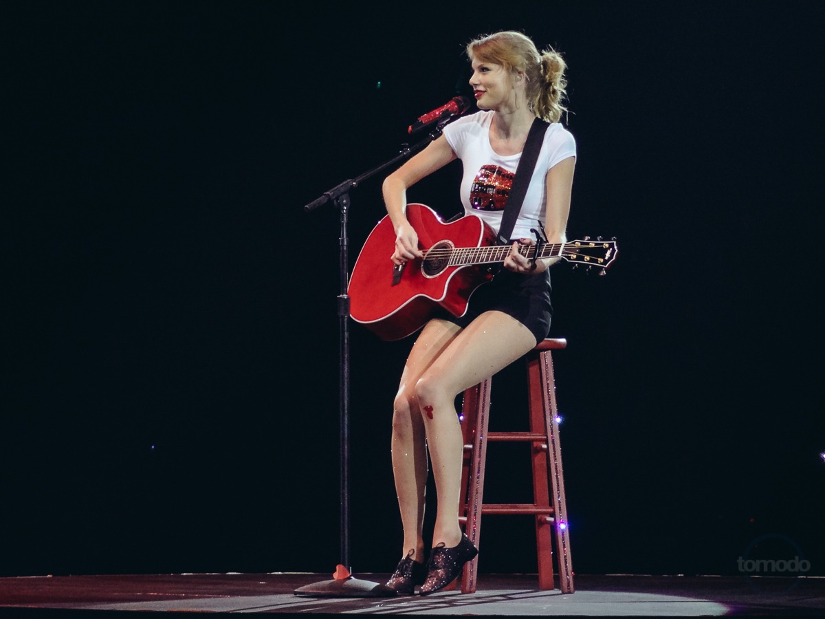 Auditorium guitar Taylor Swiff