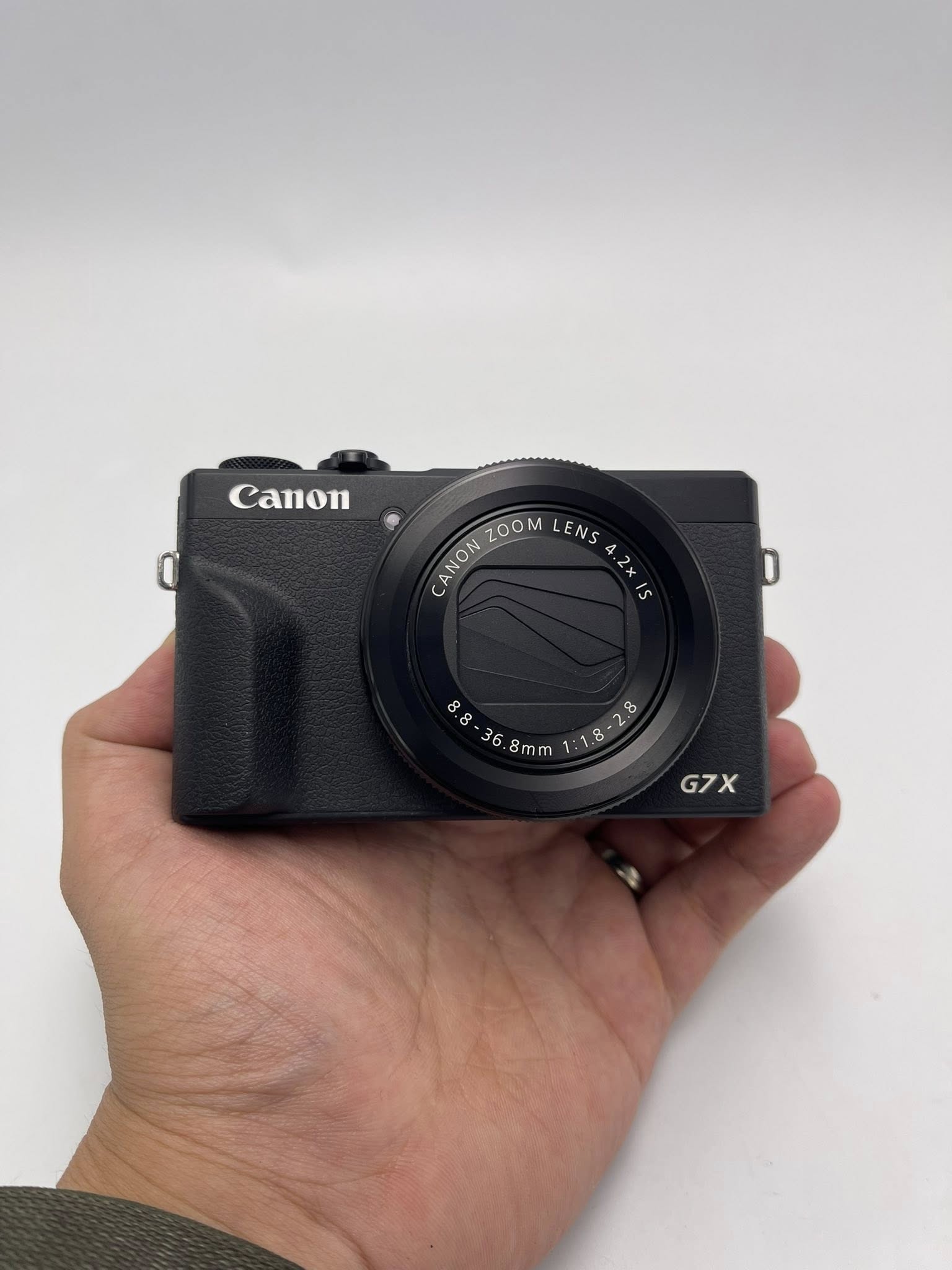 Canon PowerShot G7X Mark III