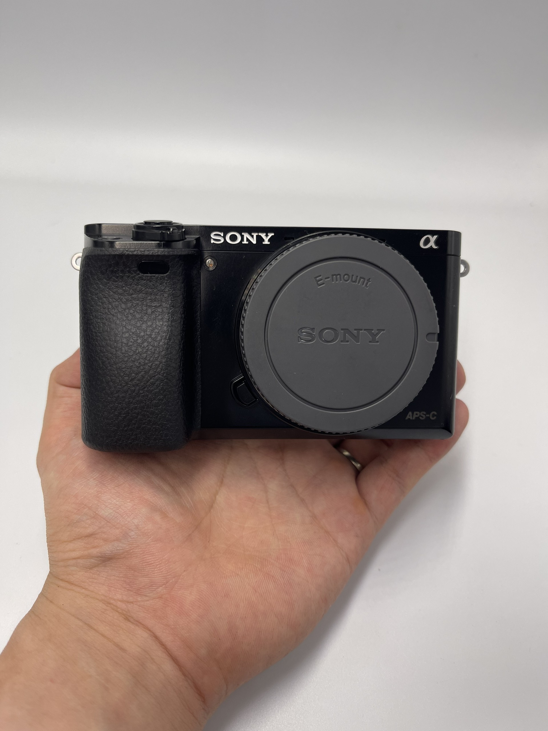 Sony A6000 (Đồ cũ)