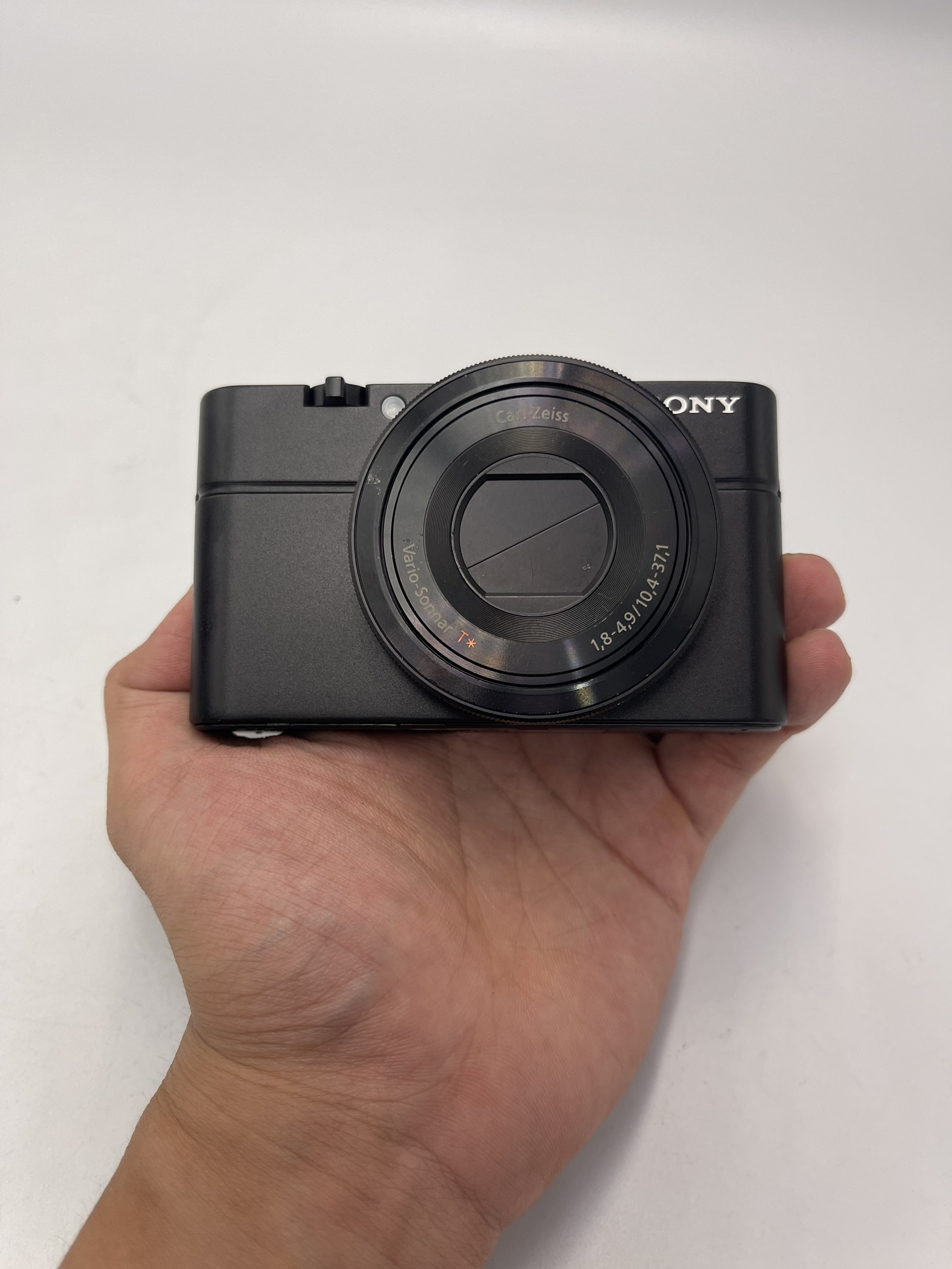 Sony RX100 (Đồ cũ)