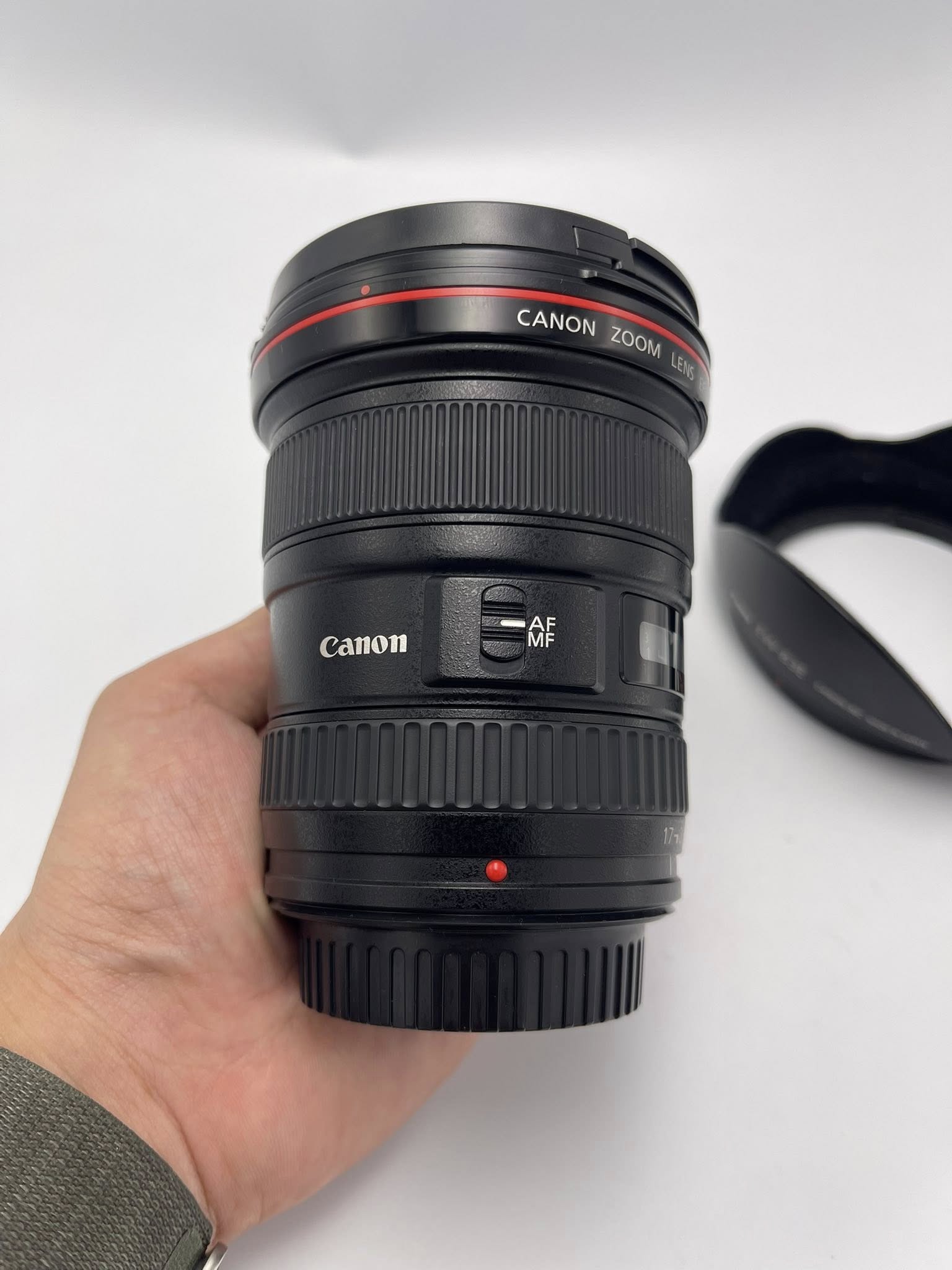Canon EF 17-40mm F4L USM
