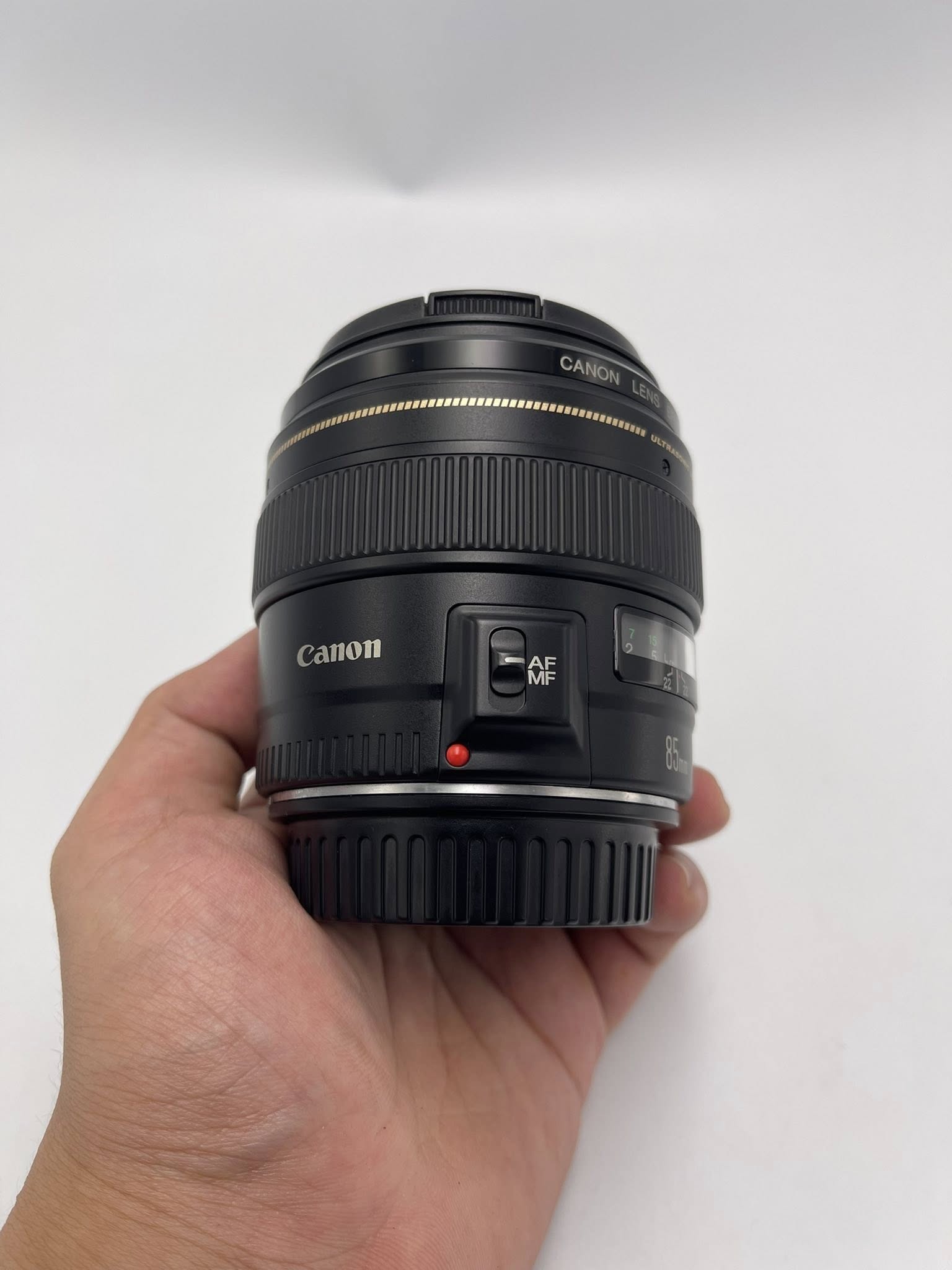 Canon EF 85mm F1.8 USM
