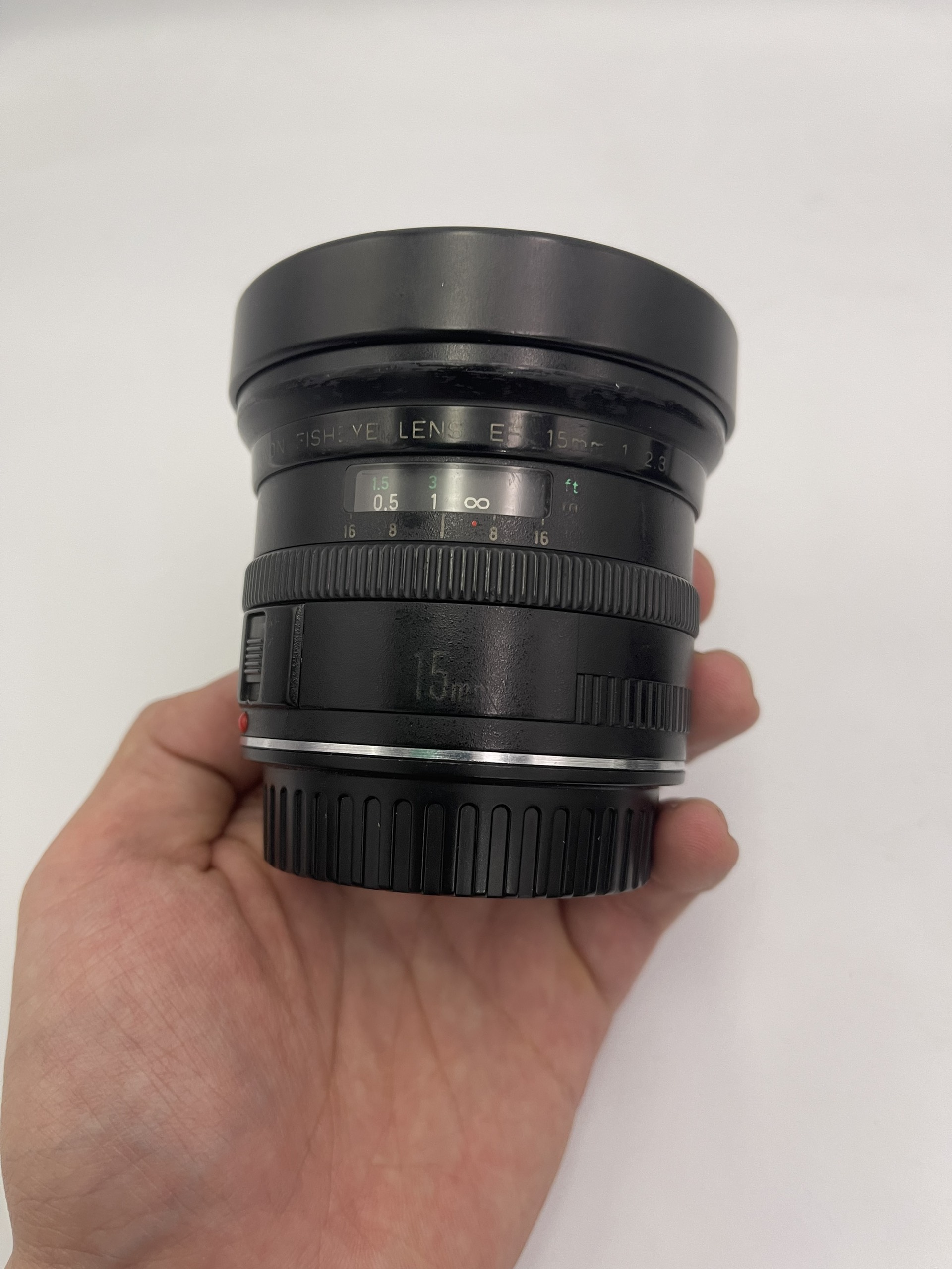 Canon EF 15mm F/2.8  Fisheye