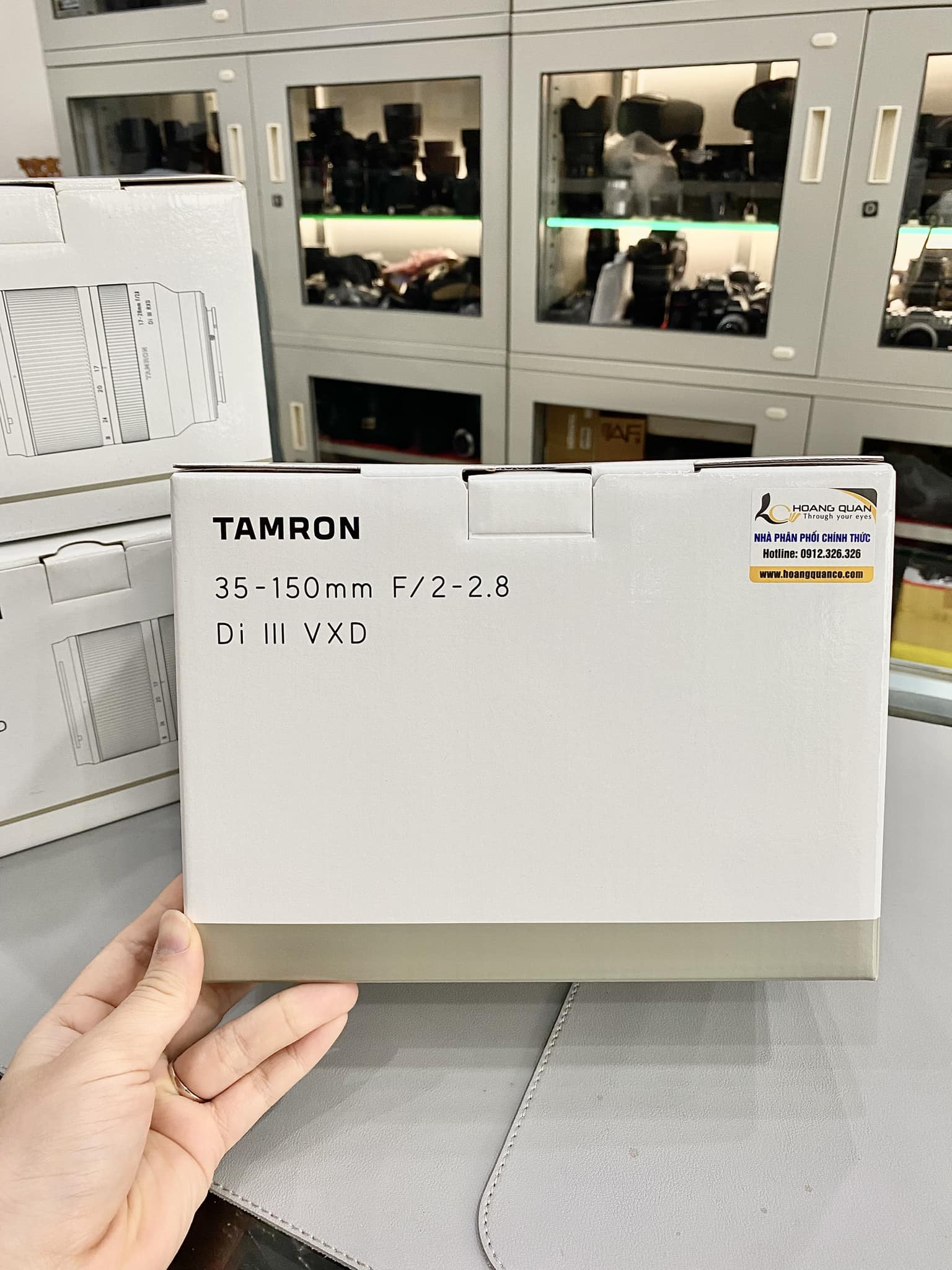 Tamron 35-150 F2-2.8 for Sony E (Chính hãng)