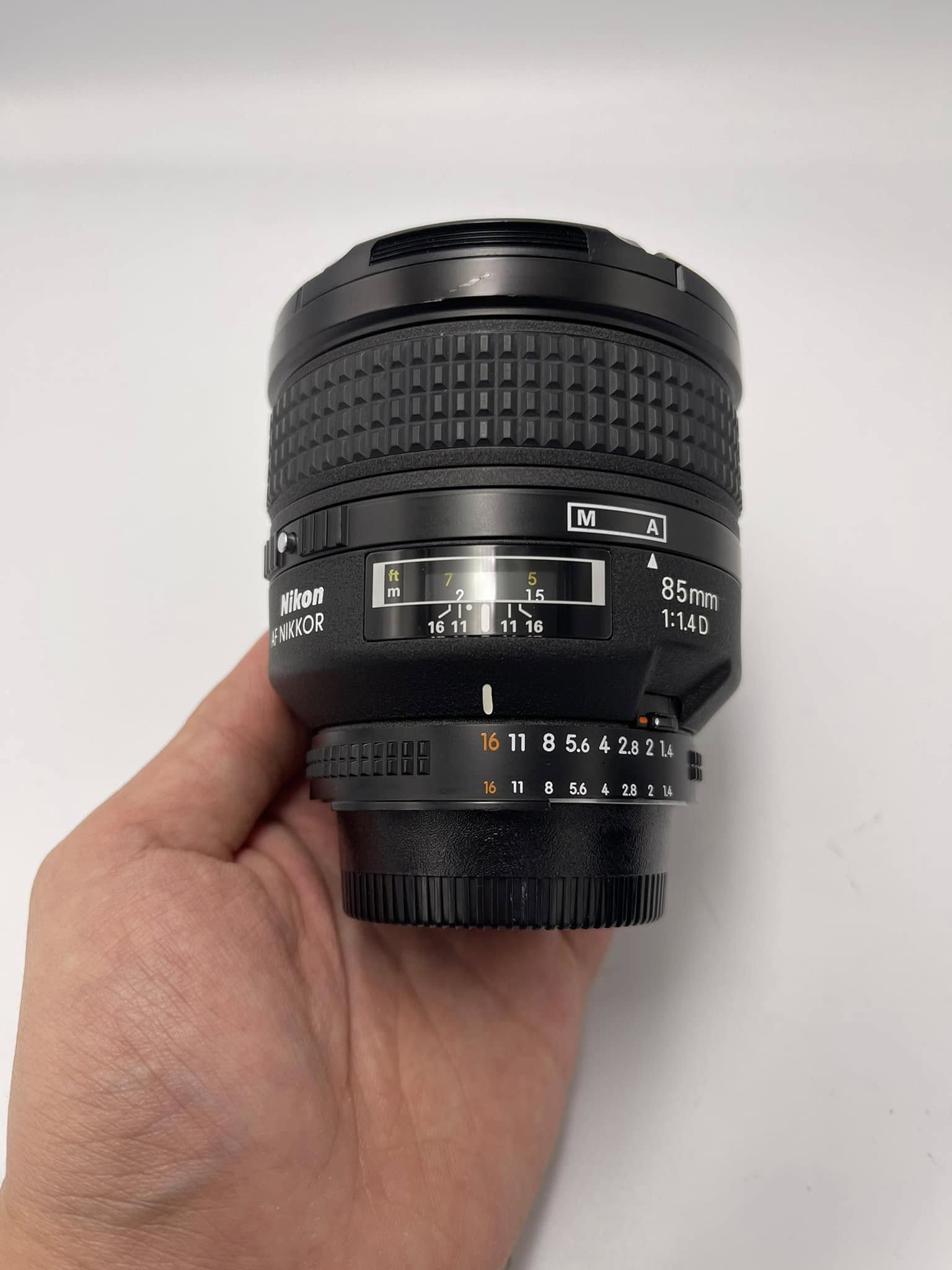 Nikon AF 85mm F1.4D (Đồ cũ)