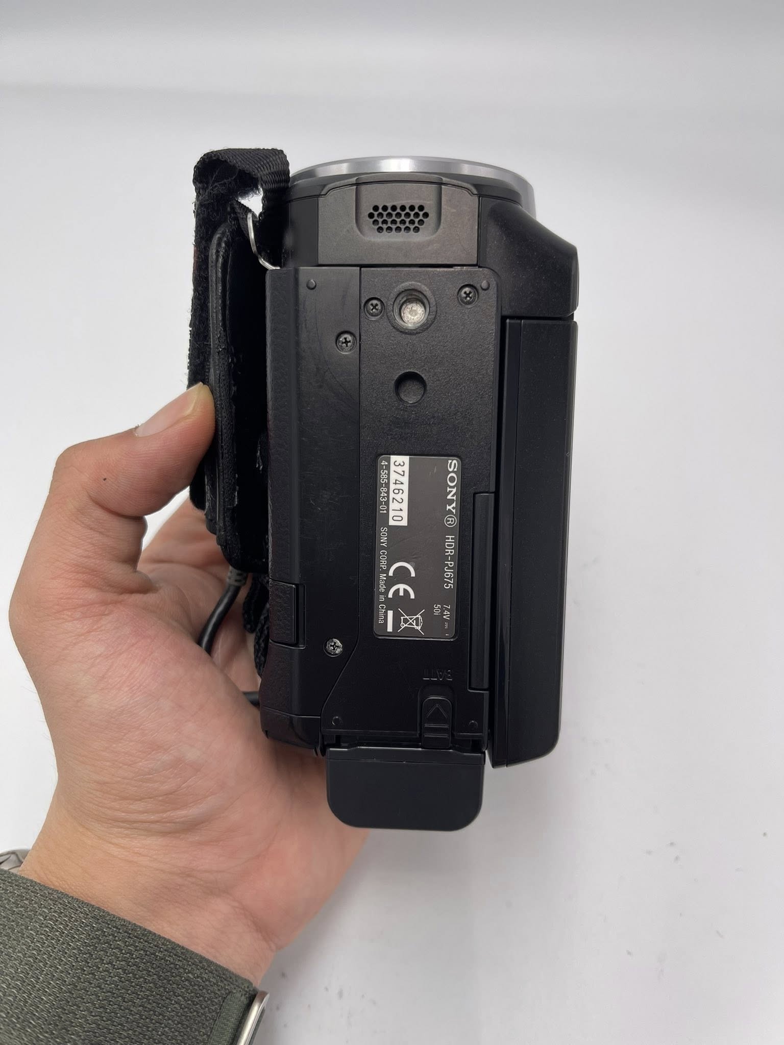 Sony Handycam HDR-PJ675