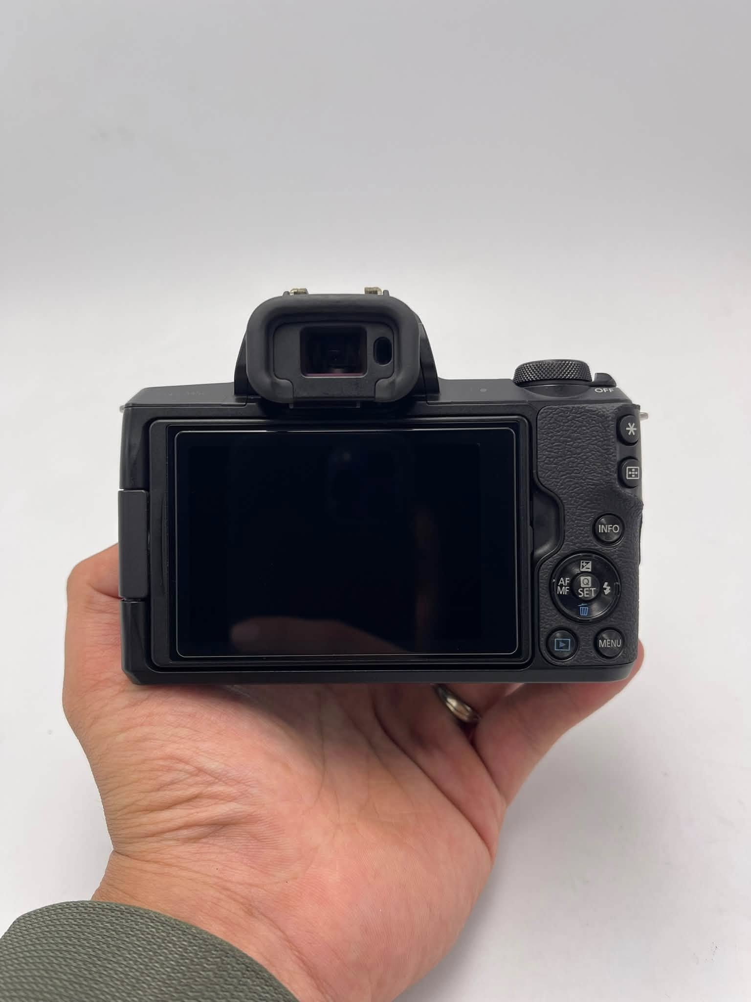 Canon EOS M50 Kit 15-45 IS STM