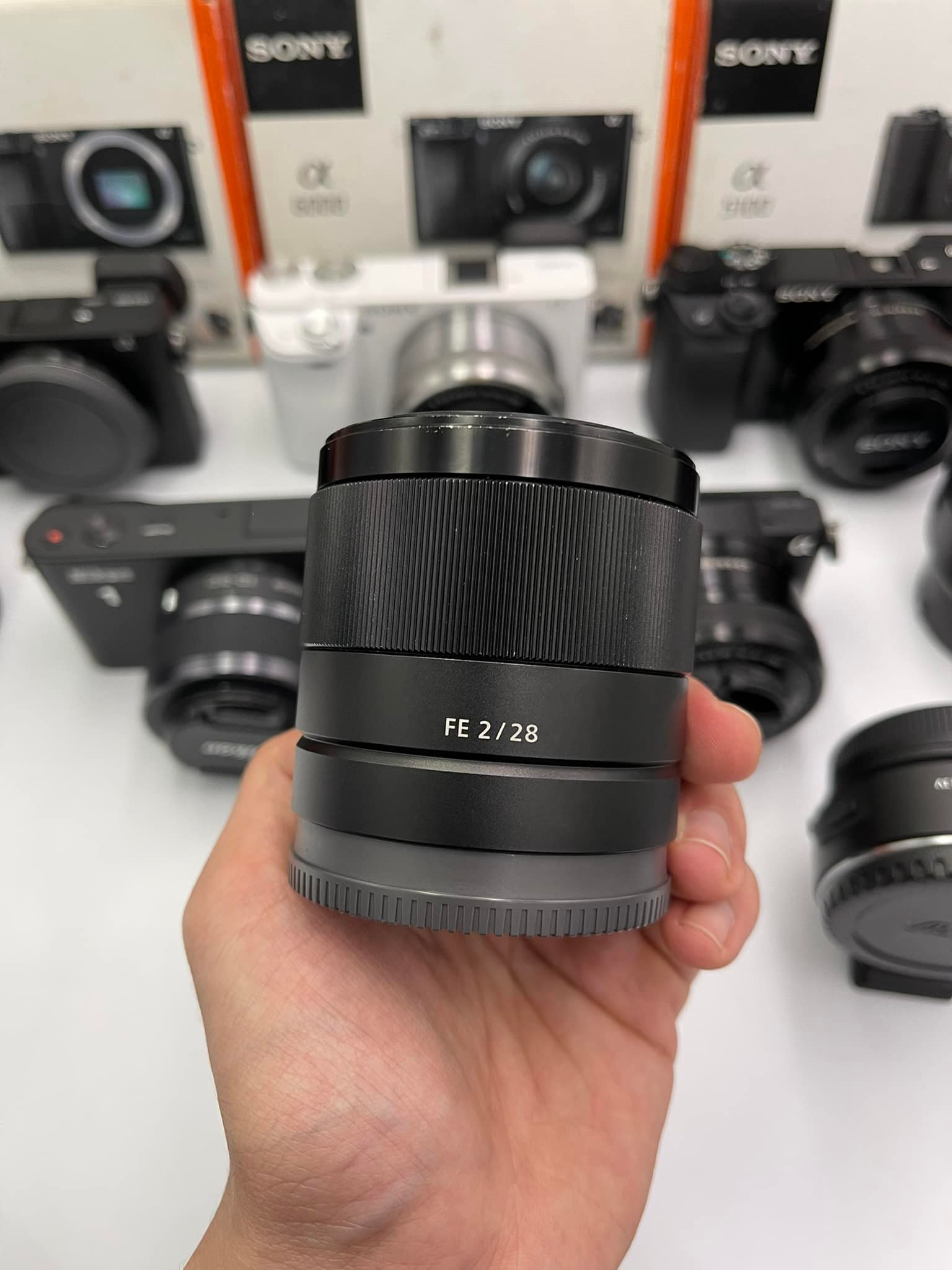 Sony FE 28mm f/2 (Đồ cũ)