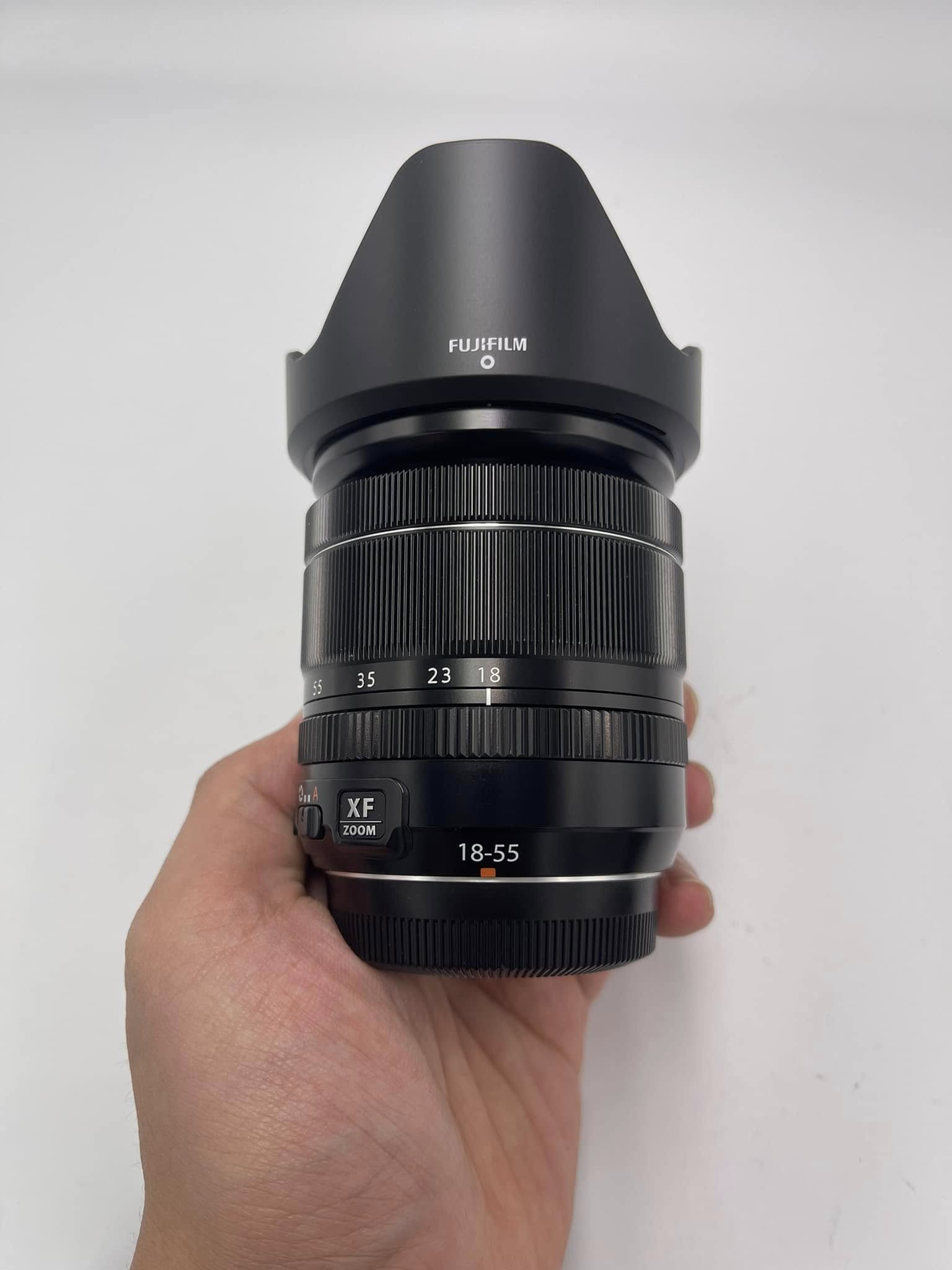 Fujifilm XF 18-55mm F2.8-4 R LM OIS
