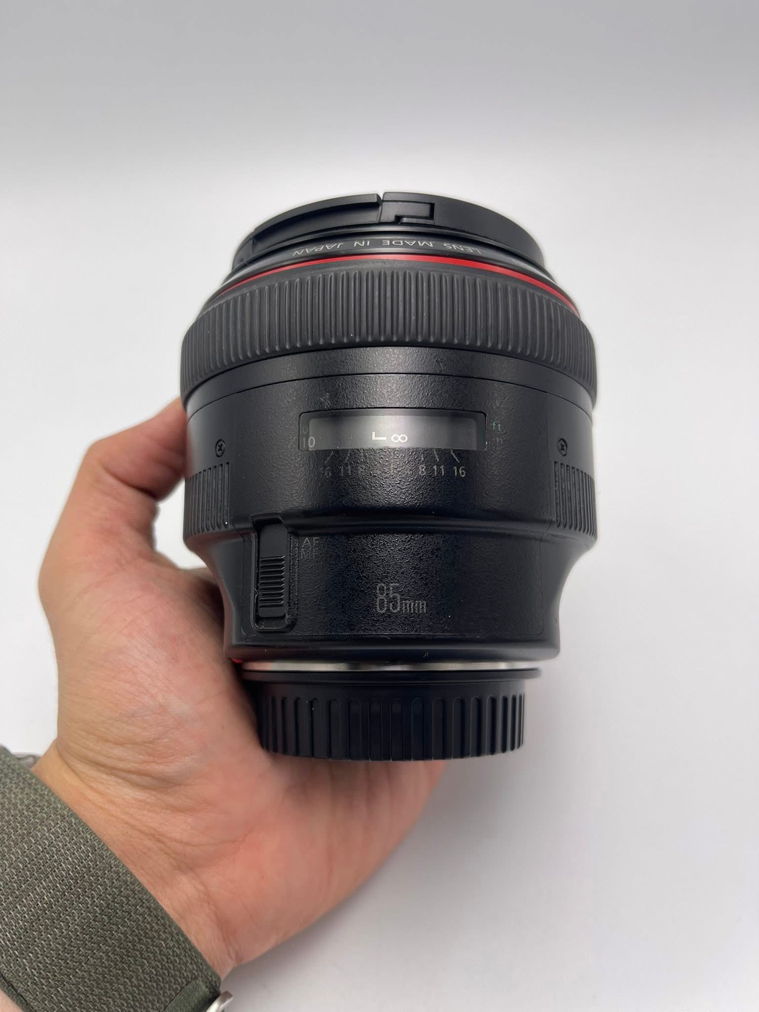 Canon EF 85mm F1.2 L II USM
