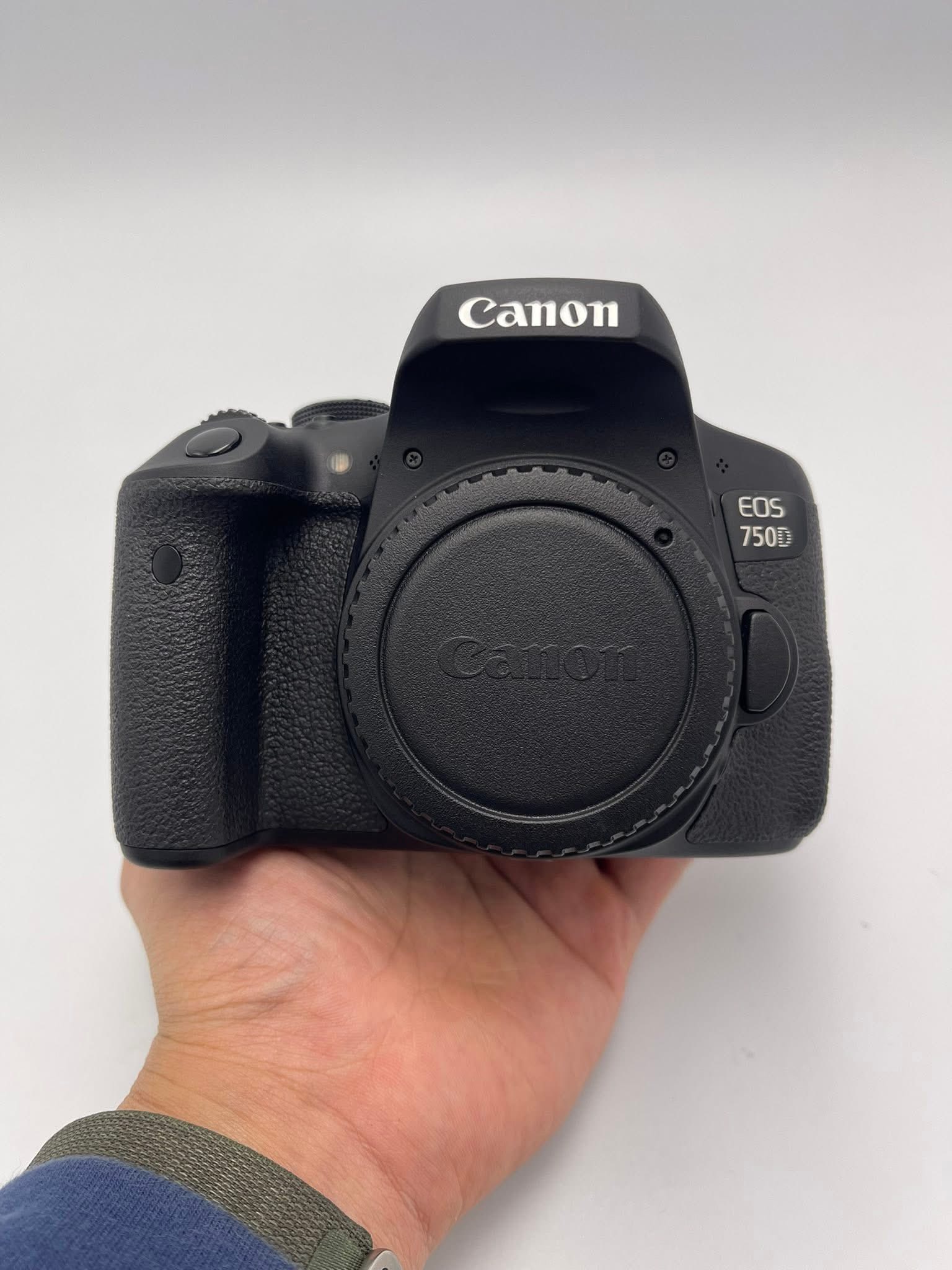 Canon EOS 750D Kit 18-55 STM
