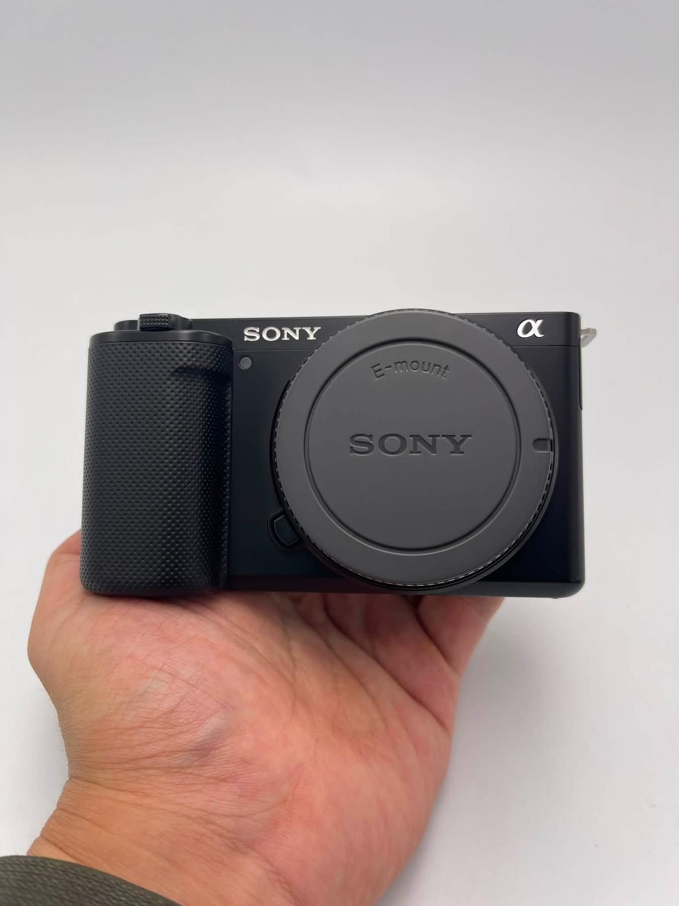 Sony ZV-E10